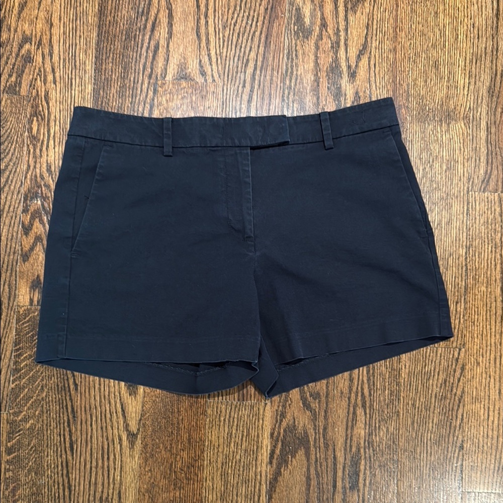 Ann Taylor Classic 4.5" Chico Navy Shorts 8